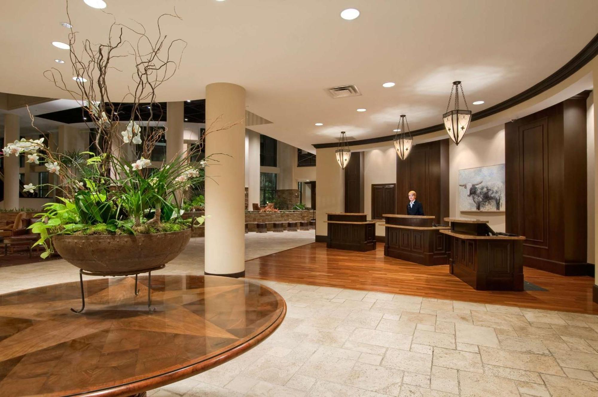 Embassy Suites San Antonio Riverwalk-Downtown Eksteriør billede